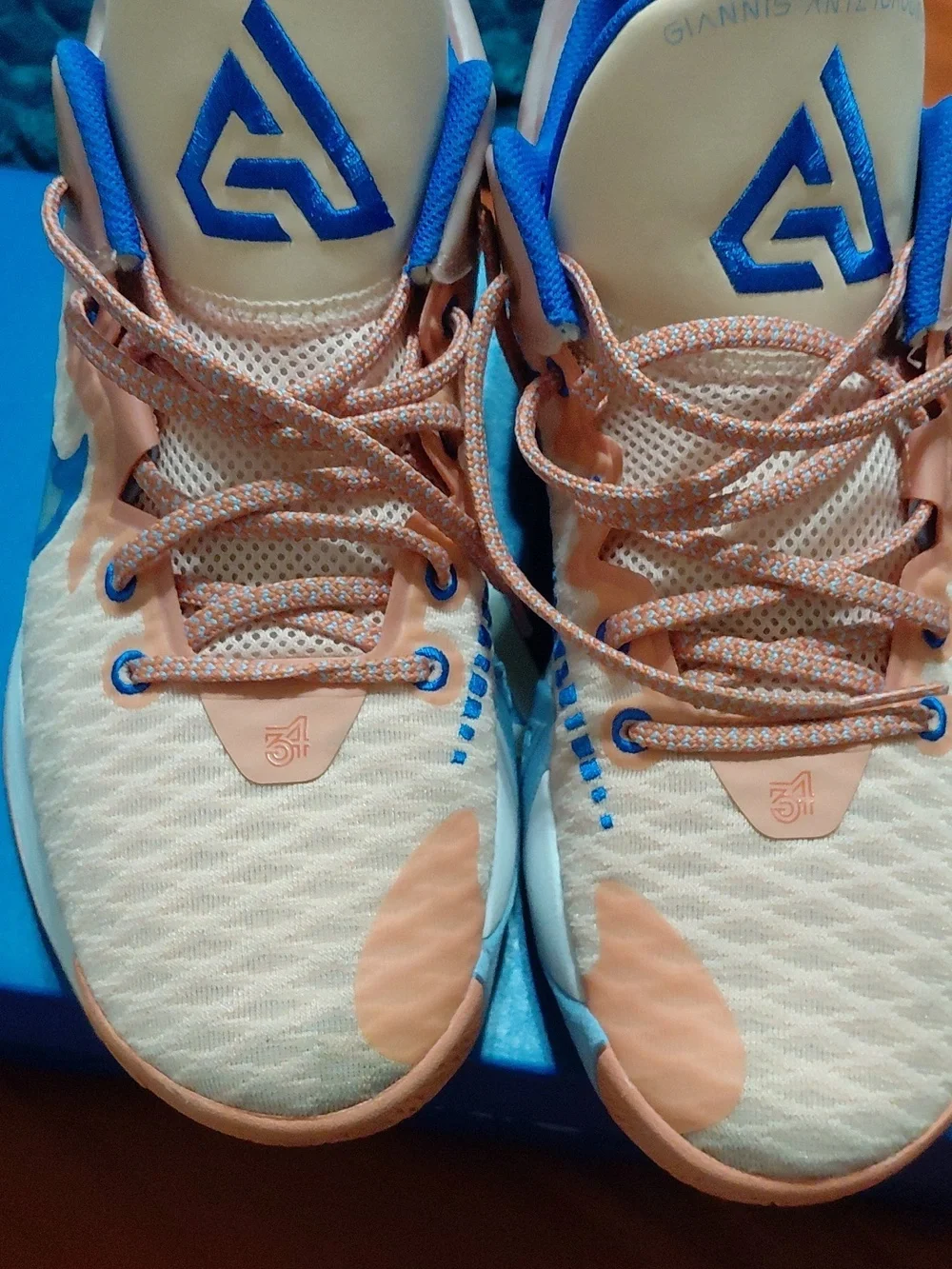 Peach & Blue Men's Performance Basketball Shoes